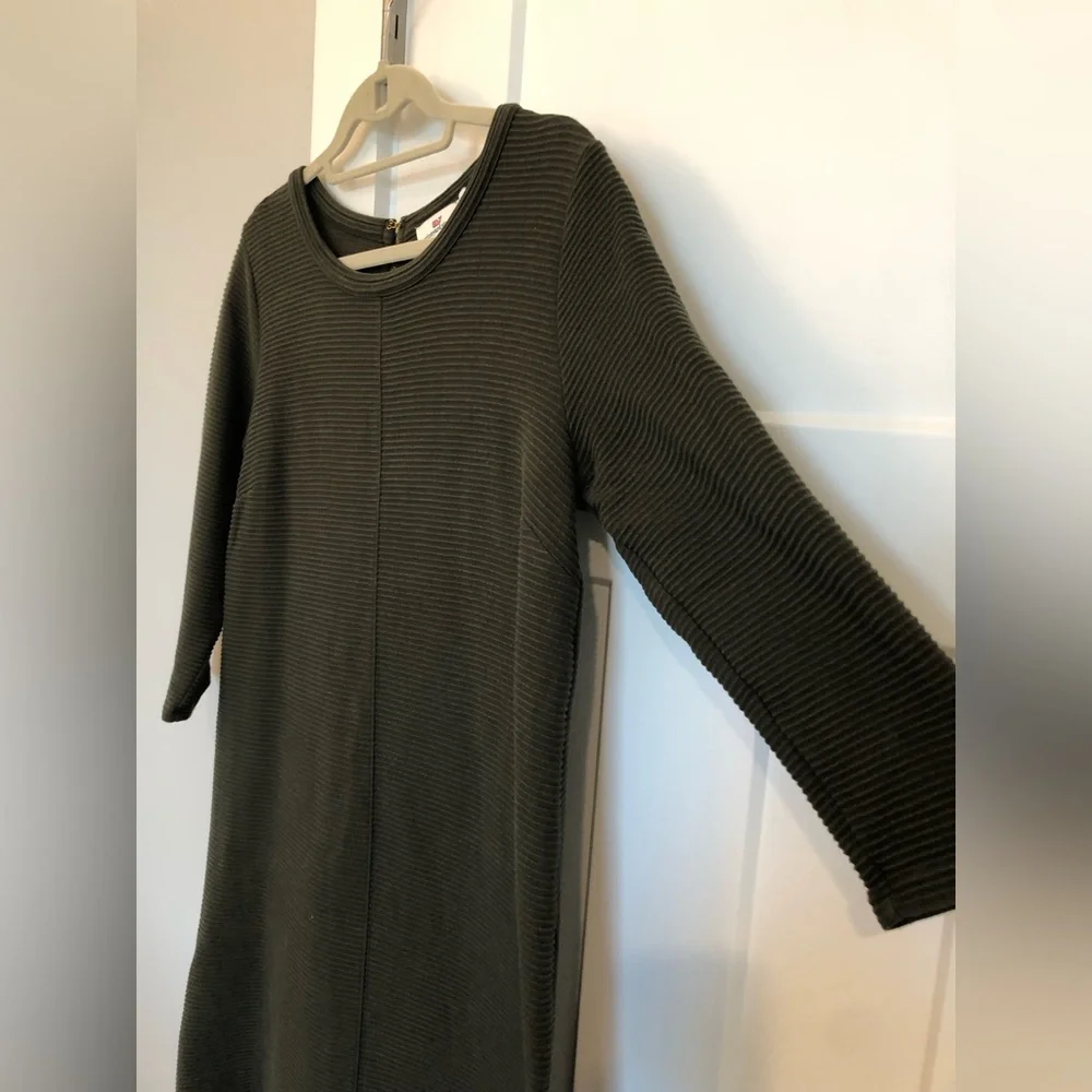 Vineyard Vines ribbed dress size medium - Picture 8 of 11